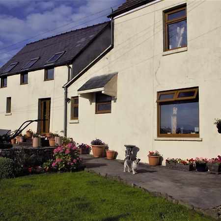 Plas Newydd Farm Llanedy Eksteriør bilde