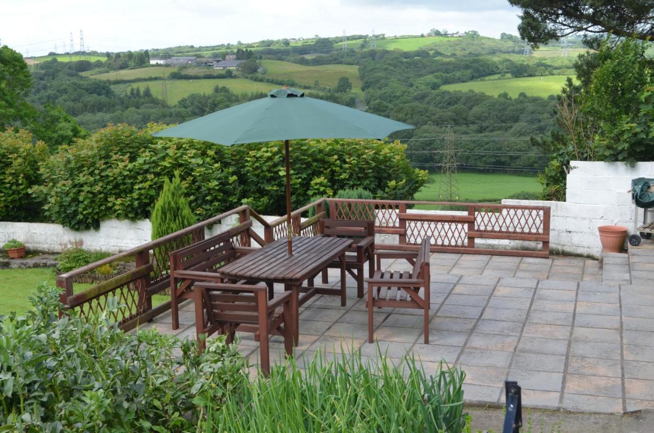Plas Newydd Farm Llanedy Eksteriør bilde